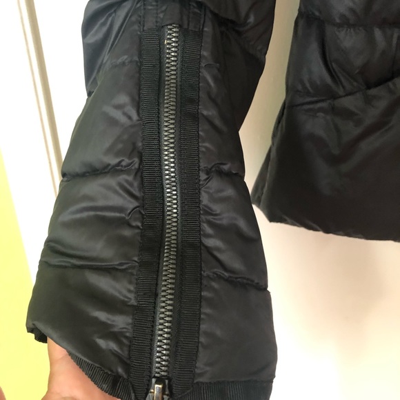 Lululemon puffer jacket with beautiful details - Picture 8 of 10
